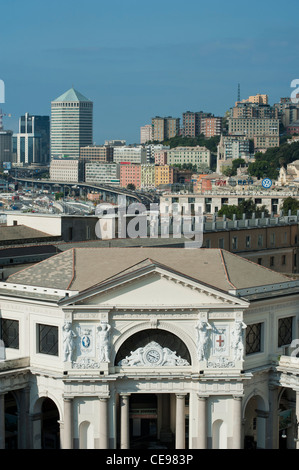 Blick auf die Skyline von San Benigno. Die modernen Geschäftsviertel von Genua (Italienisch, Genova) Italien, Europa Stockfoto