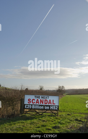 Protest gegen HS2 Schiene Vorschlag zeigt sich in Zeichen um die Chilterns in Buckinghamshire Stockfoto