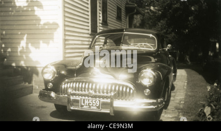 1947-Auto mit Ohio Platten der 1940er Jahre amerikanische Automobil zwei Tür Stockfoto