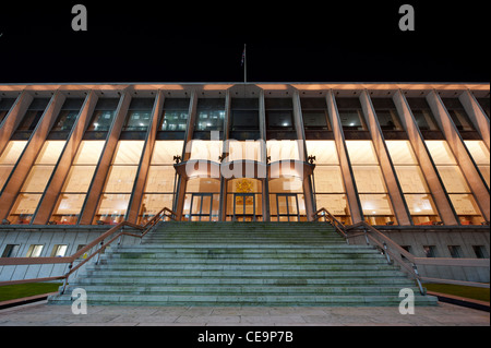 Manchester Crown Court, basierend auf Krone Platz in Dolefield, Spinningfields, UK, in der Nacht genommen. Stockfoto