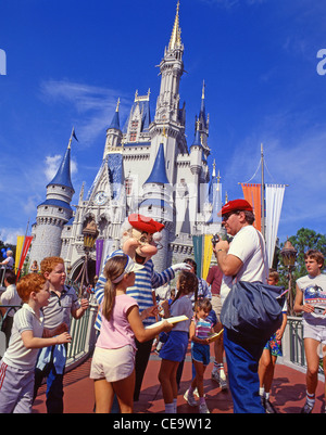 Cinderella Schloss, Magic Kingdom, Walt Disney World, Orlando, Florida, Vereinigte Staaten von Amerika Stockfoto