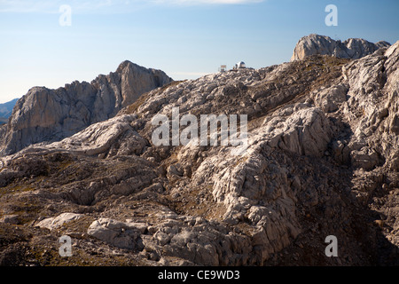 Blick auf die Cabana Veronica Berghütte in den Picos de Europa Stockfoto