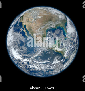 Blue Marble ein "Blue Marble" Bild der Erde vom VIIRS Instrument an Bord der NASA-vor kurzem gestartet Erde genommen - Beobachtung Sat-Suomi NPP. Das zusammengesetzte Bild verwendet eine Reihe von Schwaden von Oberfläche am 4. Januar 2012 berücksichtigt der Erde. Die NPP-Satellit wurde von Suomi NPP" am 24. Januar, 2012 umbenannt in den späten Verner E. Deutsch von der Universität von Wisconsin zu ehren. Suomi NPP ist die NASA weiter Erde - Beobachtung Forschung Satelliten. Es ist das erste einer neuen Generation von Satelliten, die vielen Facetten unserer Erde im Wandel beobachten. Stockfoto