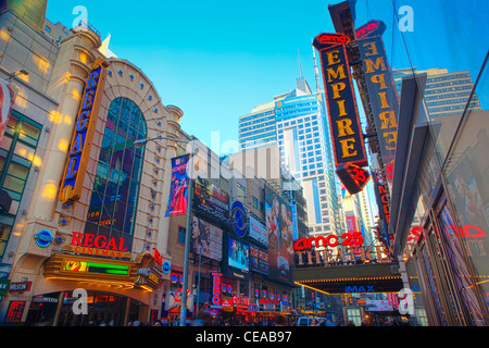 Kinos auf 42nd Street, New York Stockfoto