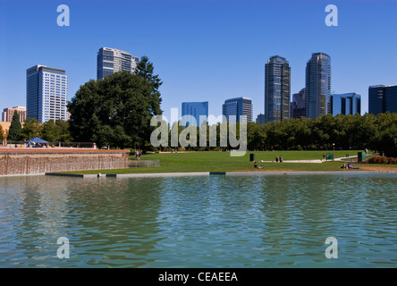 Bellevue-Skyline von Downtown Park Bellevue Washington USA Stockfoto