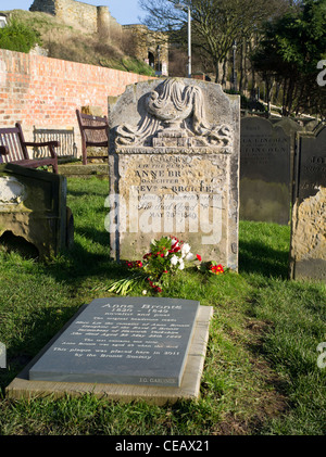 dh Anne Bronte Grabstein SCARBOROUGH NORTH YORKSHIRE UK Church of Grabstein für den Friedhof St. Mary Stockfoto