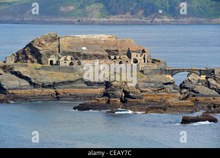 Vauban-Festung an der Pointe-des-rungen in Roscanvel, Finistère, Bretagne, Frankreich Stockfoto