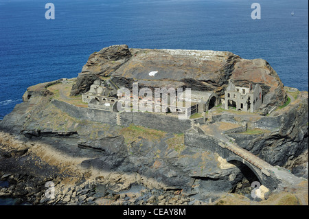 Vauban-Festung an der Pointe-des-rungen in Roscanvel, Finistère, Bretagne, Frankreich Stockfoto