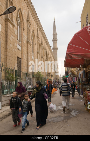 Al-Hussein-Moschee am Eingang des Khan El Khalili Markt Alt-Kairo-Ägypten Stockfoto