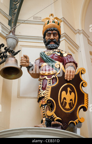 Gog und Magog Zahlen immer im Renaissance-Stil Royal Arcade, Melbourne Stockfoto