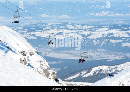 Kasprowy Wierch und Seilbahn. Tatra im Winter. Stockfoto