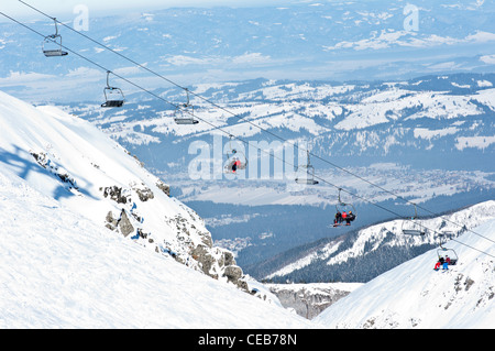 Kasprowy Wierch und Seilbahn. Tatra im Winter. Stockfoto