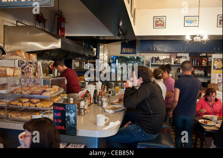 Der ursprüngliche Dottie True Blue Cafe. Der Jones Street, Filet Lage, San Francisco. Kalifornien. USA. Stockfoto