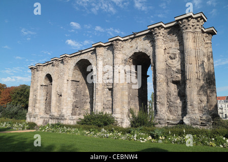 Die Porte de Mars "Mars Tor" in Reims, Champagne-Ardenne, Frankreich. Stockfoto