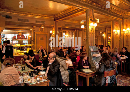 Ladurée Rue Royale Luxus Kuchen Gebäck Restaurant Bäckerei Paris Stockfoto