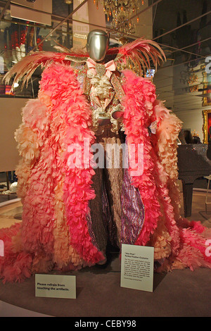 Türkei Feder Kostüm Liberace trug für seine 1985-Show bei Radio City Music Hall im Liberace Museum (die im Jahr 2010 geschlossen) Stockfoto