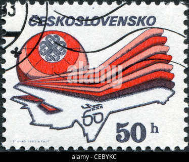 Passagierflugzeug Iljuschin Il-62 und das Emblem Československé aerolinie Stockfoto