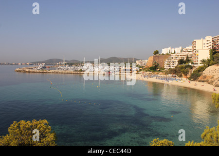 Szene auf der Suche nach Westen über Portale Strand und Puerto Portals Marina, Calvia, South West Mallorca / Mallorca Stockfoto