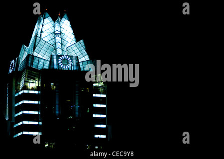 Frost Bank Tower in Austin TX USA in der Nacht Stockfoto