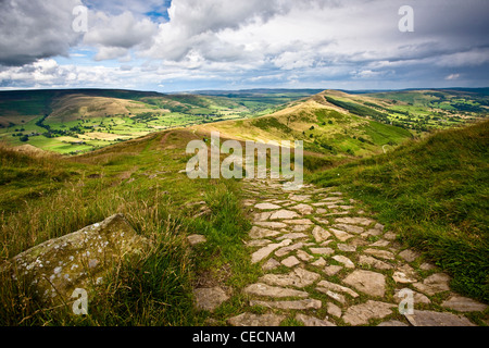 Blick entlang der großen Ridge verläuft von Mam Tor, Losehill, Derbyshire Stockfoto