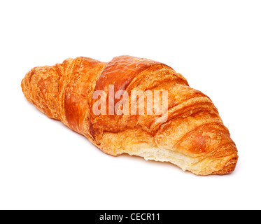 Croissant hautnah auf weißem Hintergrund Stockfoto