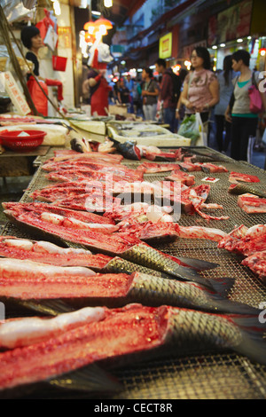 Fisch stand auf nassen Markt, Wan Chai, Hong Kong, China Stockfoto