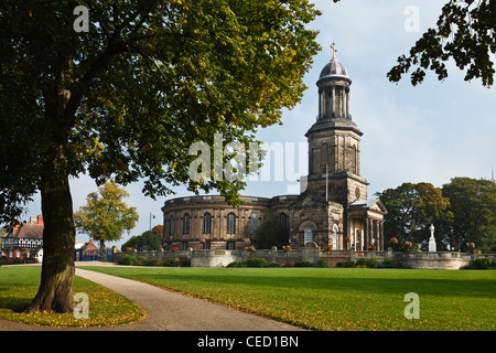 St. Chads Kirche aus der Quarry Park, Shrewsbury, Shropshire, England Stockfoto
