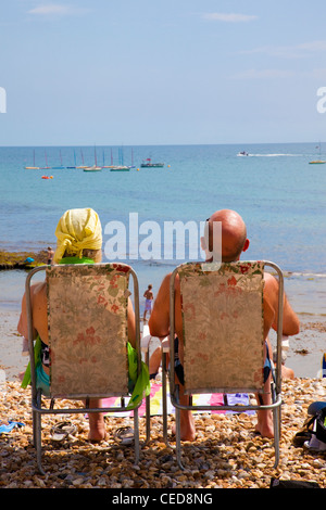 Die Cobb Gate Fish Bar und im Rock Point Inn bei Lyme Regis, Dorset, England. Stockfoto