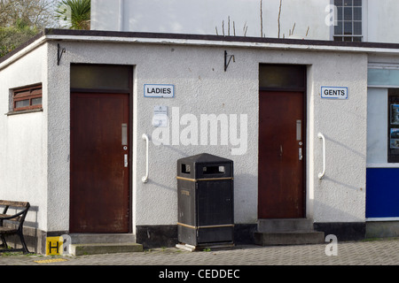 Sehr geehrte Damen und Herren Toiletten in Penzance, Cornwall UK. Stockfoto