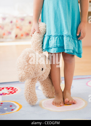 Koreanerin Holding Teddybär Stockfoto