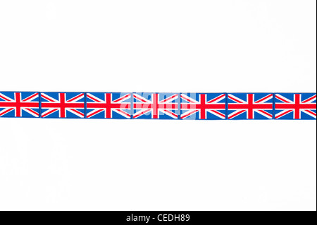 Union Jack-Flagge gestickt Patch Linienmuster auf weißem Hintergrund Stockfoto