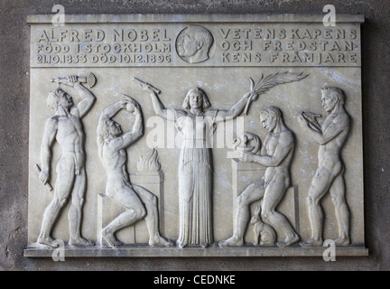 Gedenktafel für Alfred Nobel (1833-1896), berühmter schwedischer Wissenschaftler. In seinem letzten Willen benutzte er sein enorme Vermögen, instit Stockfoto