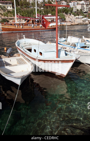 Türkei, Kas, Boote vertäut im Hafen Stockfoto