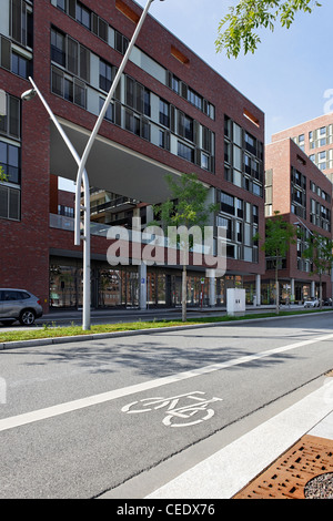 Büro- und Wohngebäuden, moderne Architektur, Infopavillon, Ueberseequartier Viertel, HafenCity, Hamburg, Deutschland, Europa Stockfoto
