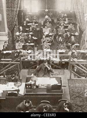 Die Eröffnung des Dail Eireann oder der Abgeordnetenkammer des Parlaments Iren geben Zustand frei, Dublin, Irland am 9. September 1922. Stockfoto