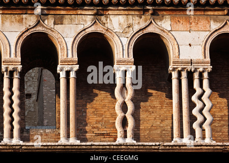 Architektonisches Detail der italienischen Region Emilia-Romagna Ferrara Kathedrale Duomo Stockfoto