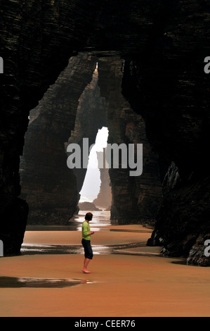 Spanien, Galicien: Strand der Kathedralen mit Ebbe Stockfoto