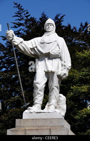 Statue von Explorer, Royal Navy Captain Robert Scott an der Ecke von Worcester St in Christchurch, Neuseeland Stockfoto