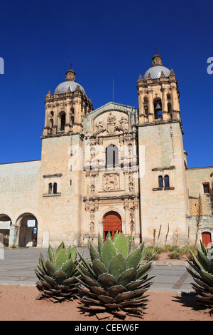 Kirche von Santo Domingo, Iglesia de Santo Domingo, ehemaliges Kloster, Stadt Oaxaca, Oaxaca, Mexiko Stockfoto