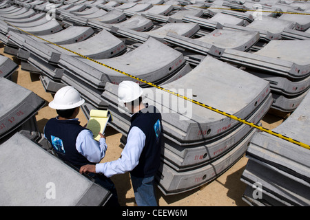 Wachpersonal bei der Arbeit in Bogota, Kolumbien Stockfoto