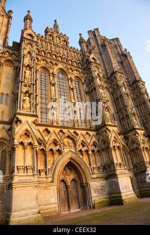 Wells Cathedral, Westfassade, Wells, Somerset, Großbritannien Stockfoto