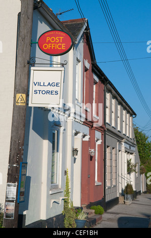 Postamt und Dorfladen in Mönche Eleigh, Suffolk, UK Stockfoto