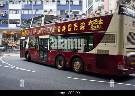 dh Big Bus Tours HK CAUSEWAY BAY HONG KONG Tour Opentop Tourist doubledecker china Touristen Sightseeing Ausflug Stockfoto