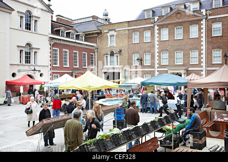 Richmond Bauernmarkt über Ansicht Stockfoto