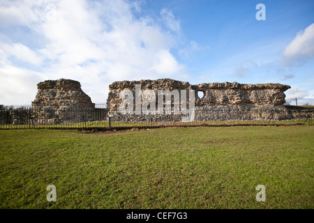 Roman Walls, Verulamium Park, St. Albans, Hertfordshire, England, Großbritannien, GB. Stockfoto