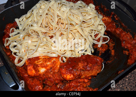 Fettuccine bolognese einfach Abendessen Mittagessen Stockfoto