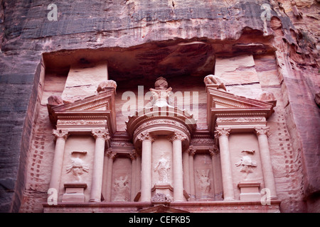 Close up Portrait of The Treasury, Al Khazneh in Petra, Jordanien Stockfoto