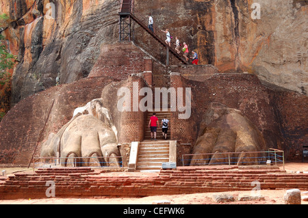 Sigiriya (Löwen Felsen) ist eine alte Felsen Festung und Palast-Ruinen, Sri Lanka Stockfoto