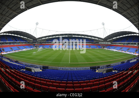 Das Macron-Stadion (ehemals Reebok Stadium), Heimat von Bolton Wanderers Football Club Innenansicht Stockfoto