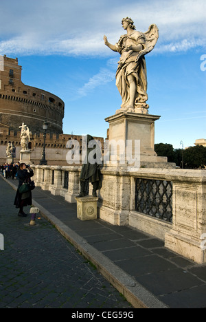 St. Angel Bridge und St. Angel Schloss, Rom, Latium, Italien Stockfoto